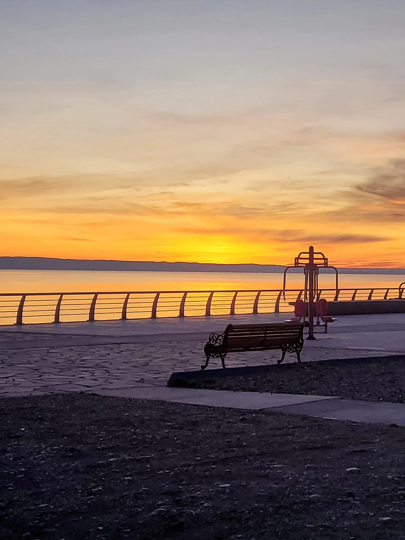 Amanecer en Chile Chico Amanecer en Chile Chico